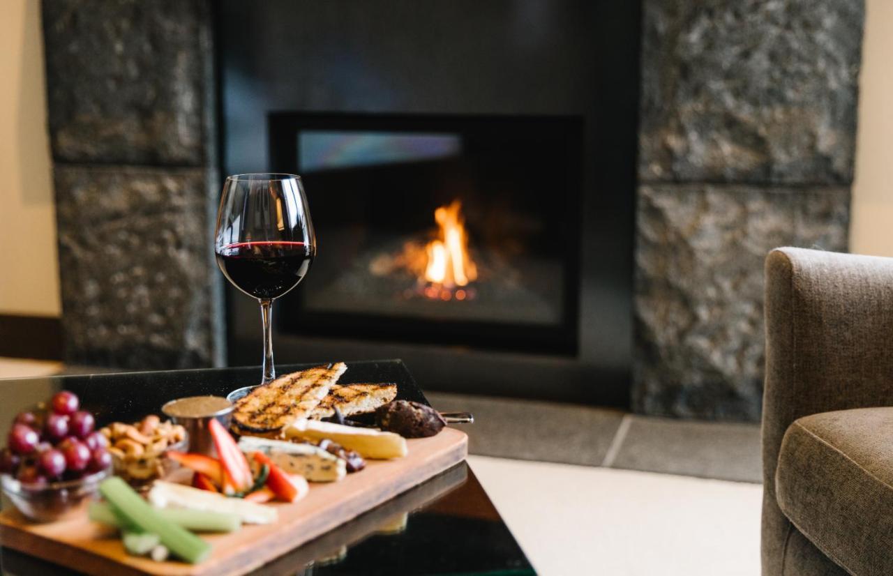 Nita Lake Lodge Уислър Екстериор снимка
